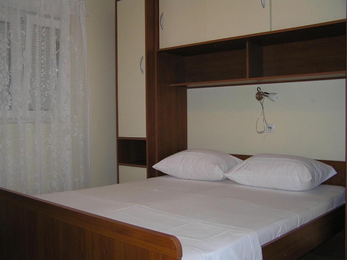Apartments With A Parking Space Supetarska Draga - Donja, Rab - 15999 Luaran gambar